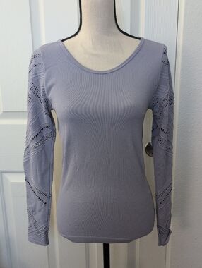 Fabletics Women’s Scoop Neck Lavender Long-Sleeve Top